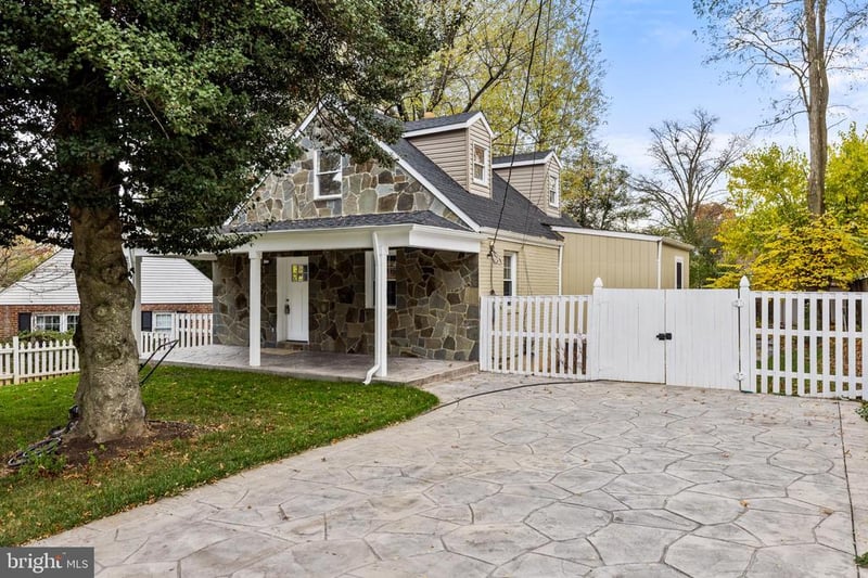 7213 Tyler Ave, Falls Church, VA 22042
