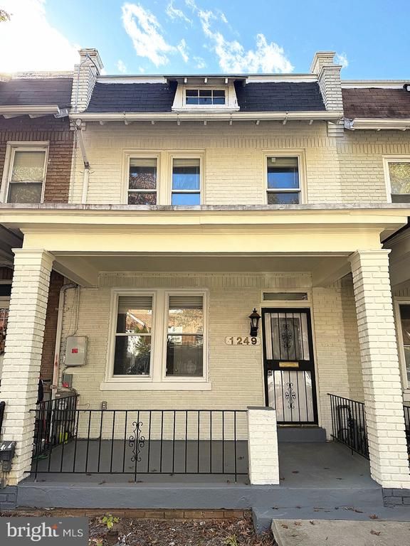 1249 Owen Pl NE, Washington, DC 20002