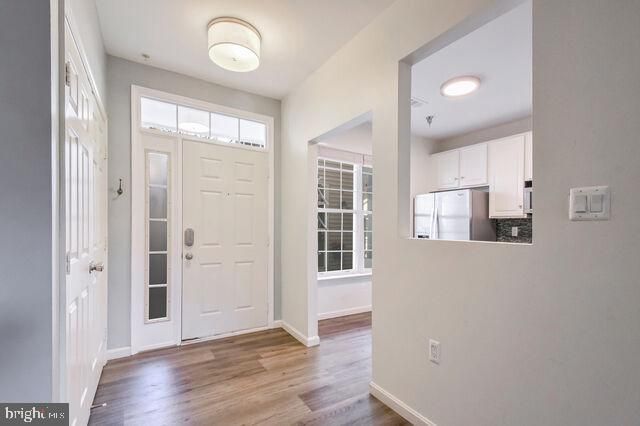 1300 Windleaf Dr #G, Reston, VA 20194