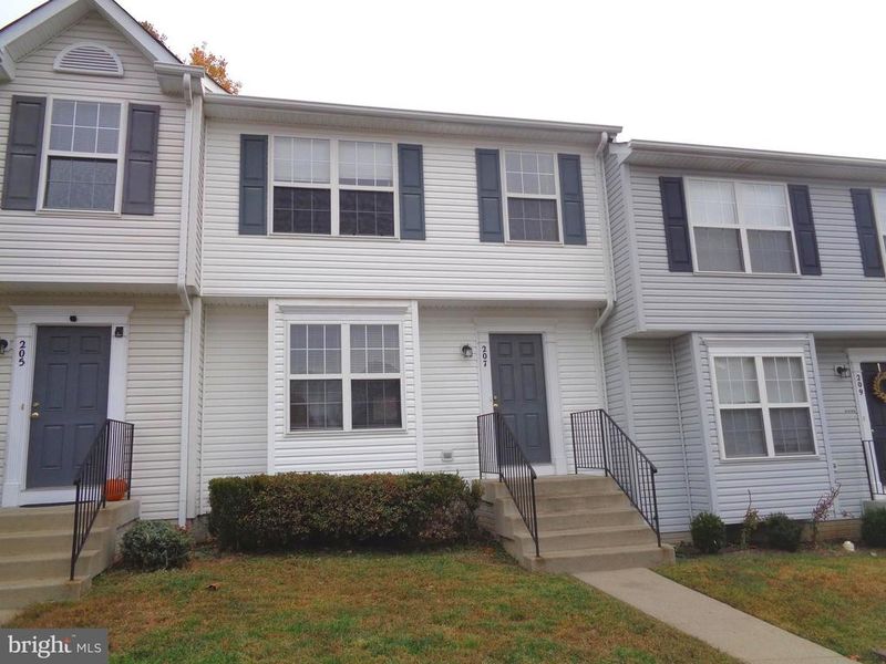 207 Merrill Ct, Stafford, VA 22554