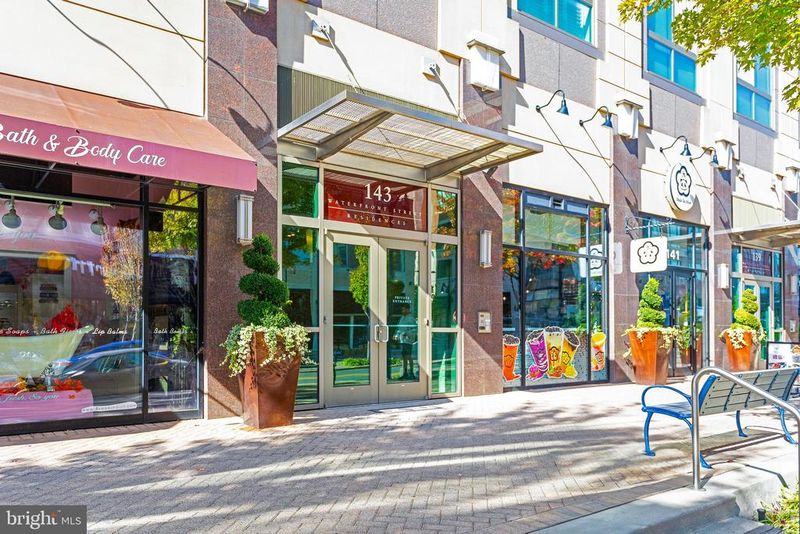 143 Waterfront St #502, National Harbor, MD 20745