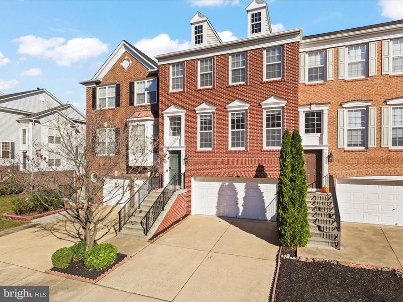 22698 Ashley Inn Ter, Ashburn, VA 20148