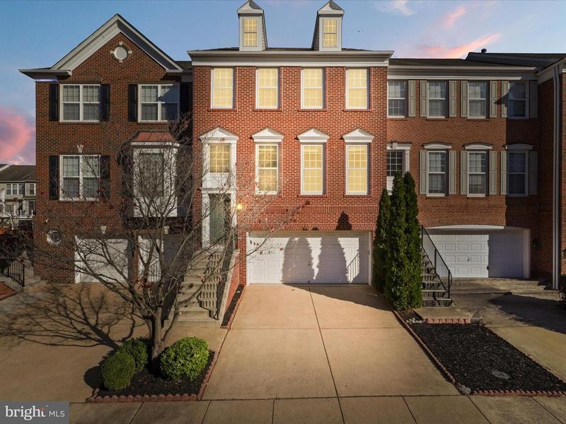22698 Ashley Inn Ter, Ashburn, VA 20148