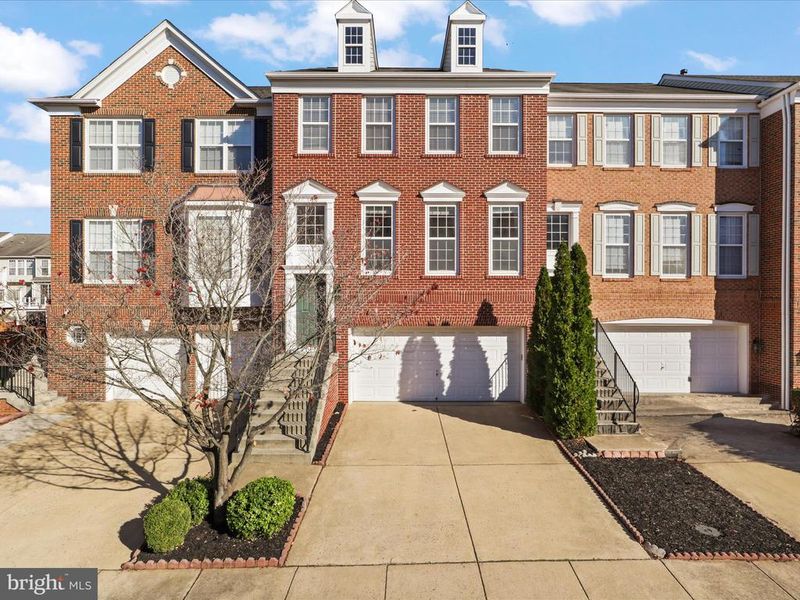 22698 Ashley Inn Ter, Ashburn, VA 20148