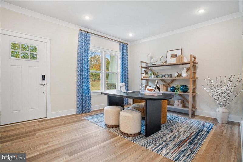 101 Hillsdale Dr, Fredericksburg, VA 22405