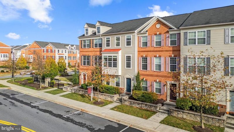 7724 Blue Stream Dr, Elkridge, MD 21075