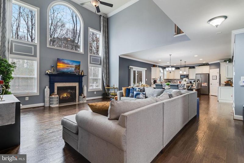 14480 Gallant Ln, Waldorf, MD 20601