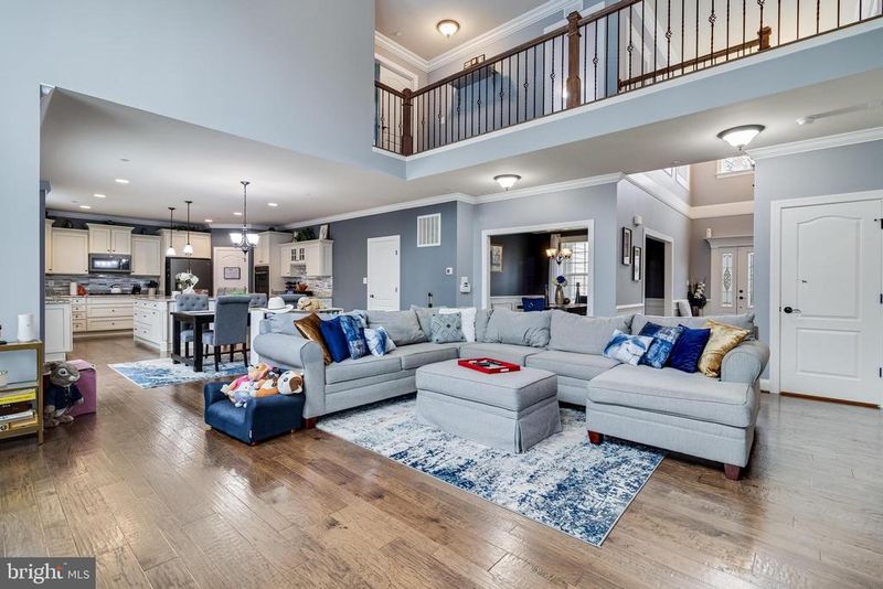 14480 Gallant Ln, Waldorf, MD 20601