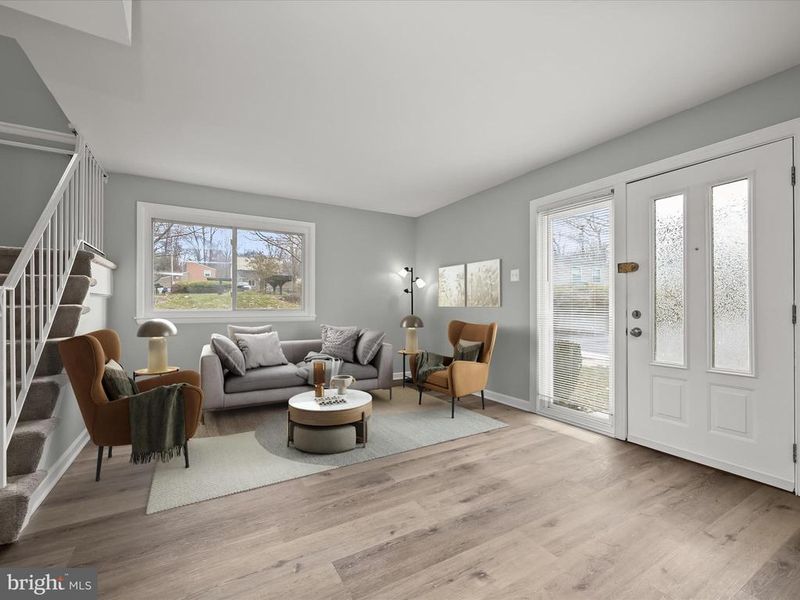 12632 Tobytown Dr, Potomac, MD 20854