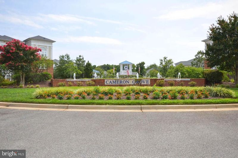13301 New Acadia Ln #104, Upper Marlboro, MD 20774