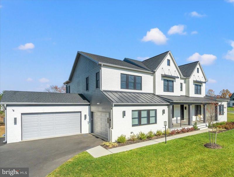 9142 Belvedere Branch Dr, Great Falls, VA 22066