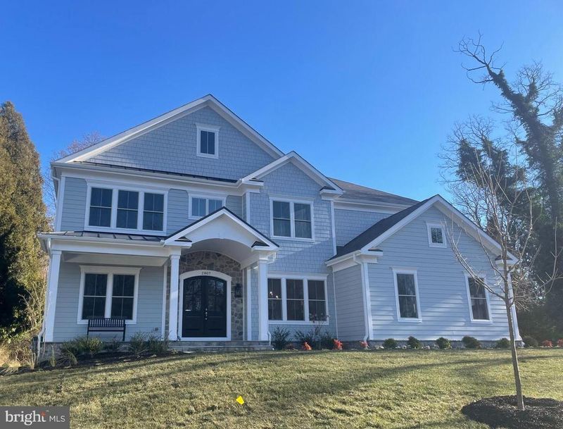 2807 Hill Rd, Vienna, VA 22181