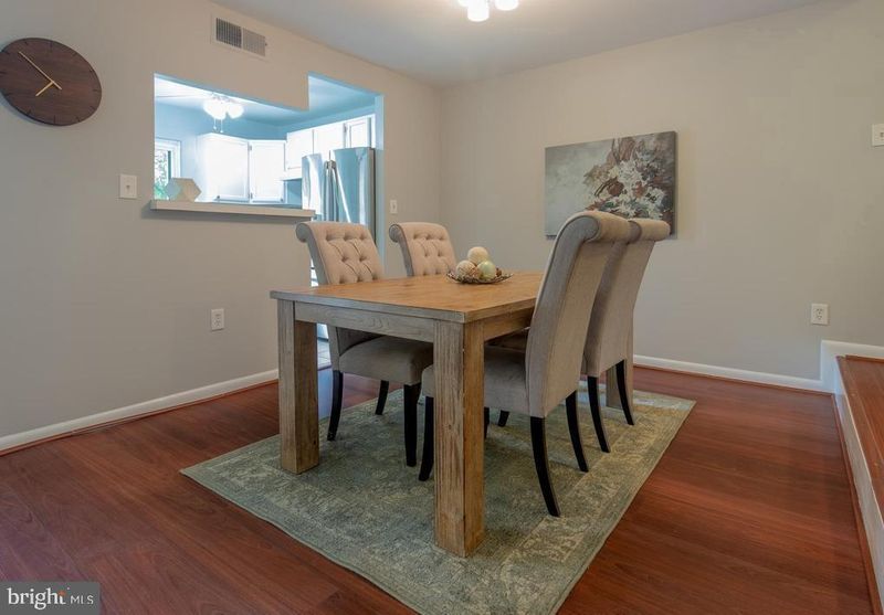 15601 Dorset Rd #102, Laurel, MD 20707