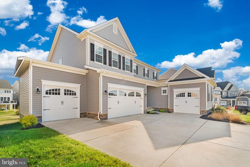 2754 Sand Lens Dr, Odenton, MD 21113