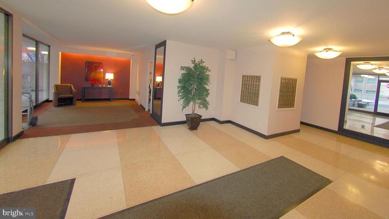 522 21st St NW #208, Washington, DC 20006