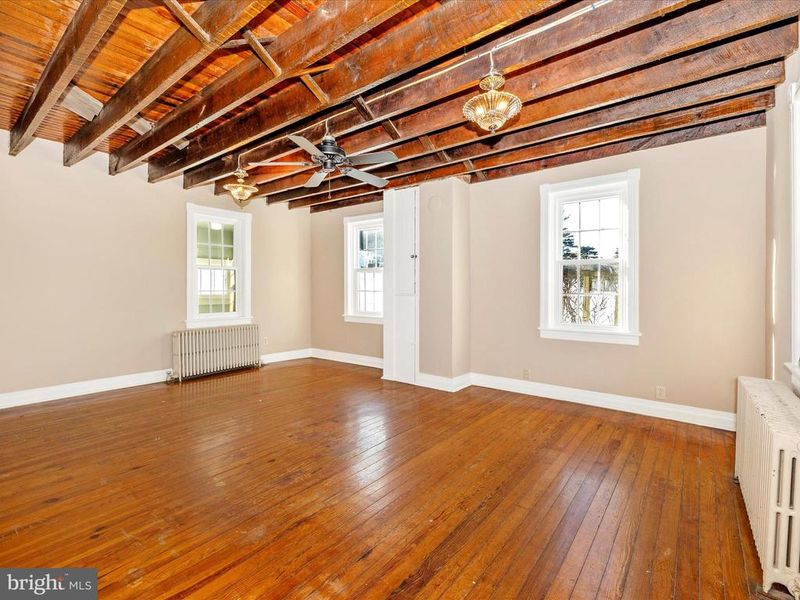 6319 Browns Quarry Rd, Sabillasville, MD 21780