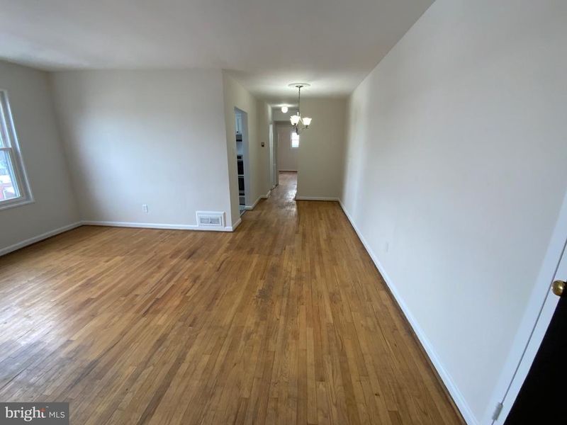 2720 7th St NE #301, Washington, DC 20017