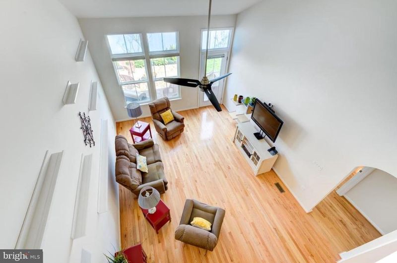 25174 Coats Sq, Aldie, VA 20105