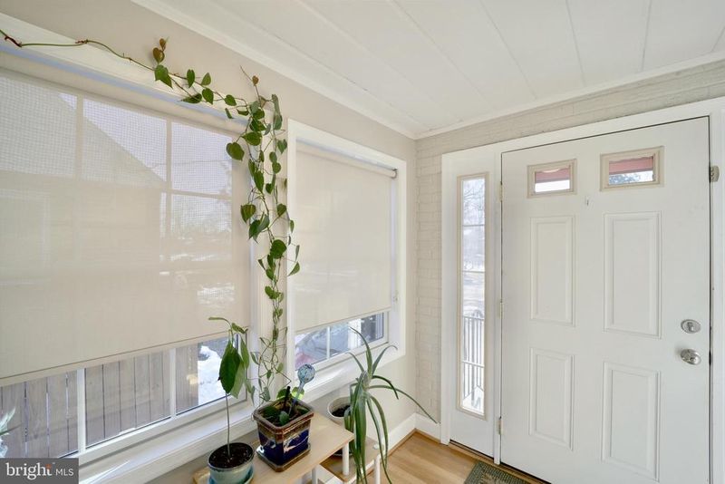 617 Ray Dr, Silver Spring, MD 20910