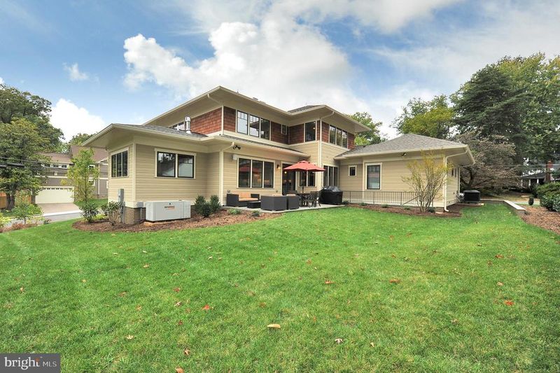 3409 N Potomac St, Arlington, VA 22213