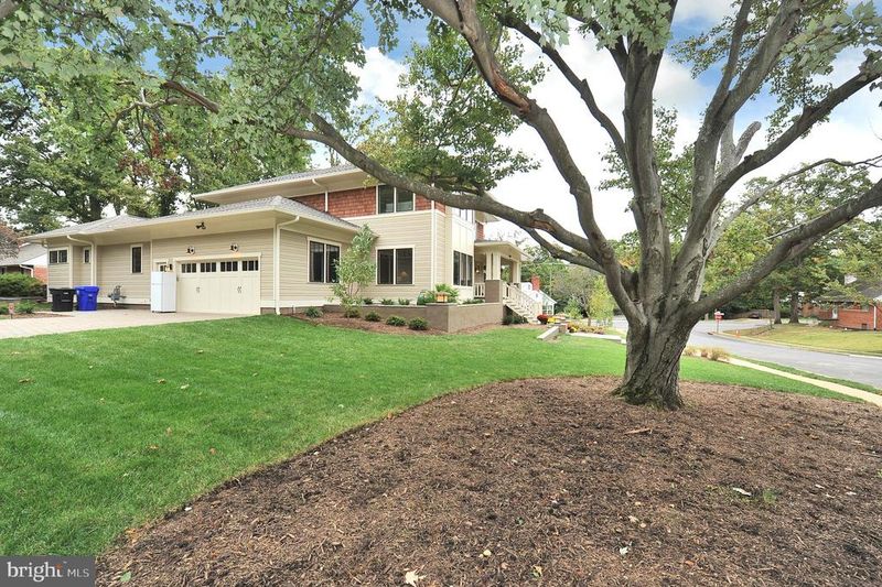 3409 N Potomac St, Arlington, VA 22213