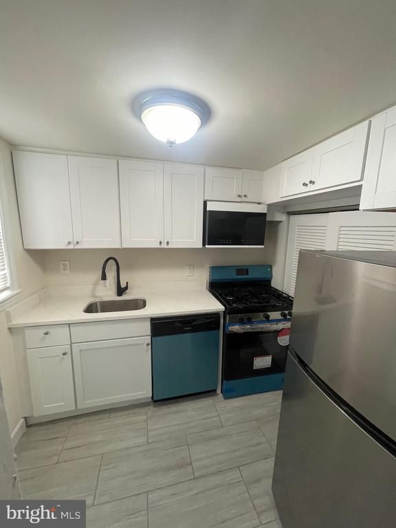 2588 Iverson St, Temple Hills, MD 20748