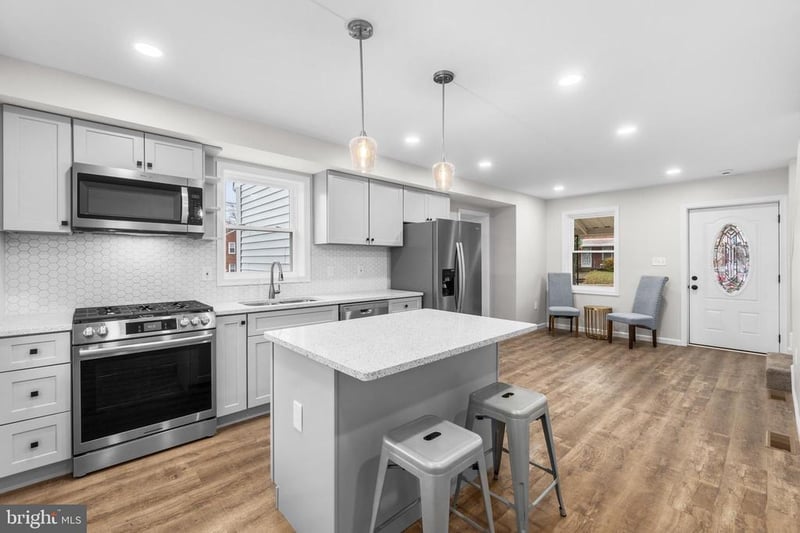 4686 A St SE, Washington, DC 20019