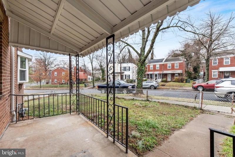 4686 A St SE, Washington, DC 20019
