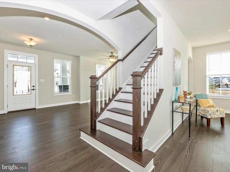 203 Bellgate Ct, Walkersville, MD 21793