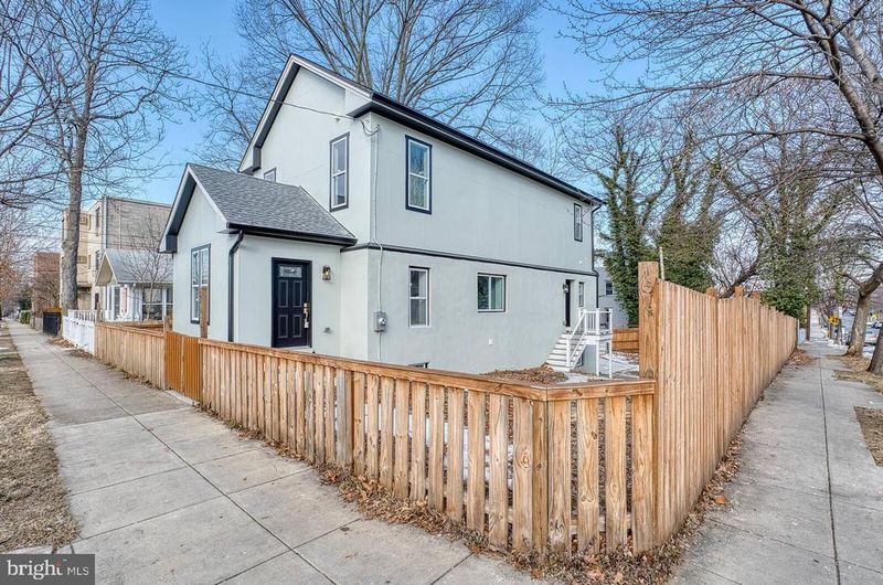 3354 Ely Pl SE, Washington, DC 20019