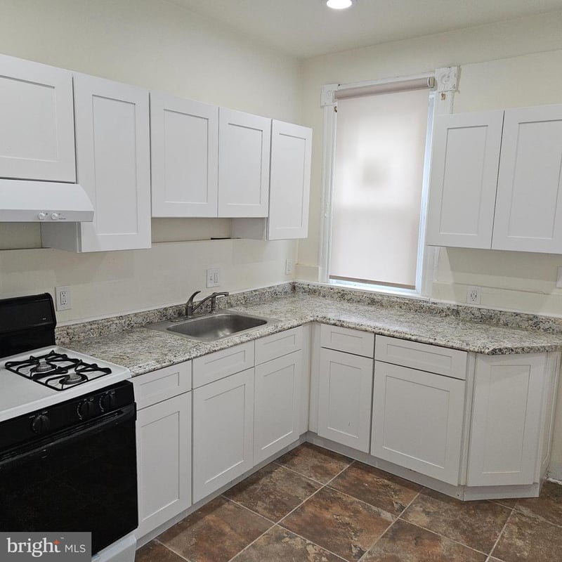 2015 5th St NW, Washington, DC 20001