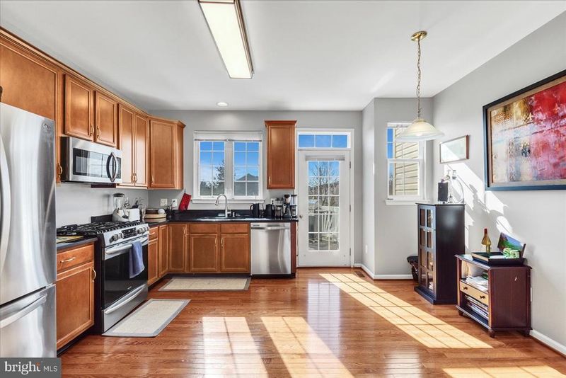 43599 Barretts Sq, Ashburn, VA 20147