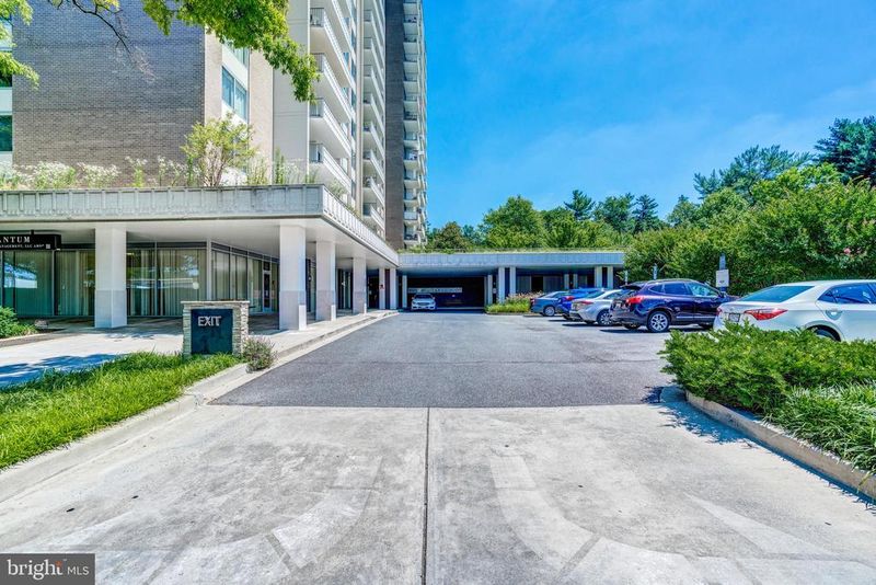 5101 River Rd #1217, Bethesda, MD 20816