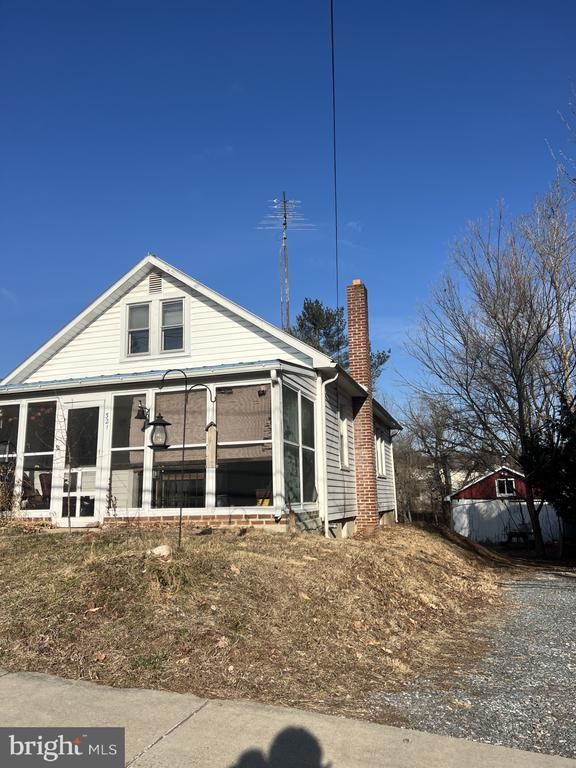 321 N Seton Ave, Emmitsburg, MD 21727