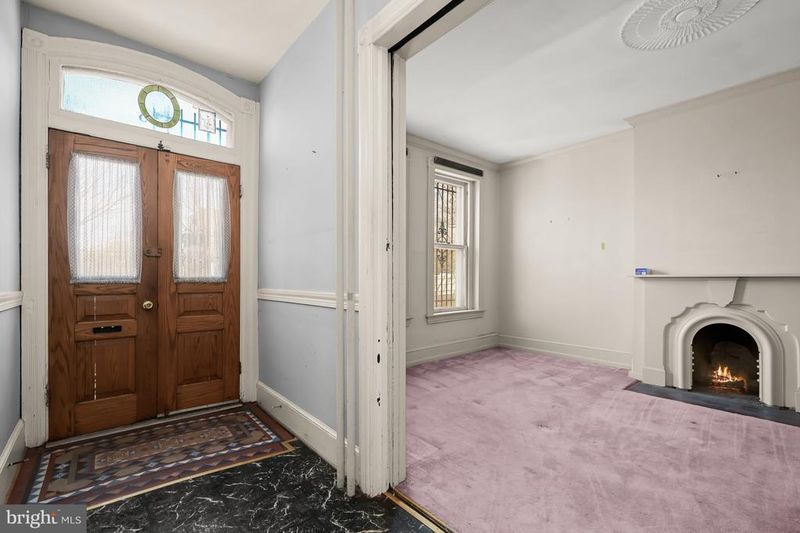 536 4th St NE, Washington, DC 20002