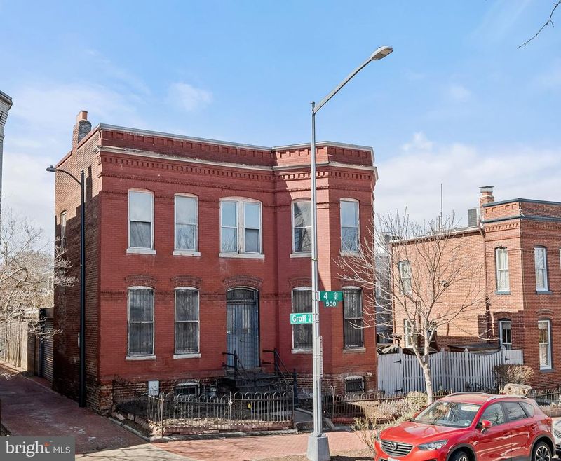 536 4th St NE, Washington, DC 20002