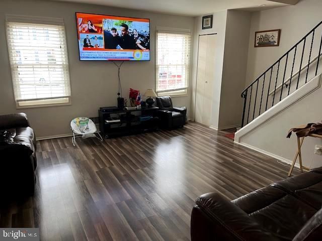 9727 Beech Pl, Manassas, VA 20110