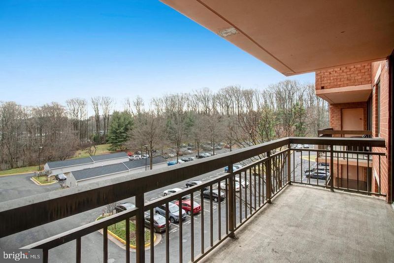 2230 George C Marshall Dr #511, Falls Church, VA 22043