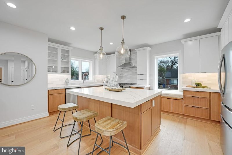 1731 S Nelson St, Arlington, VA 22204
