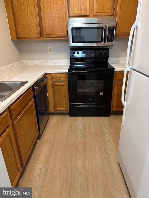 11307 Hawks Ridge Ter #86, Germantown, MD 20876
