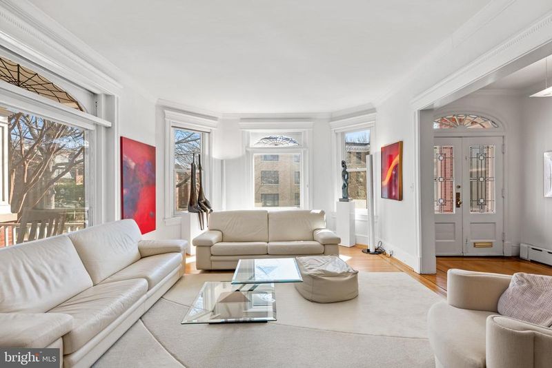2862 28th St NW, Washington, DC 20008