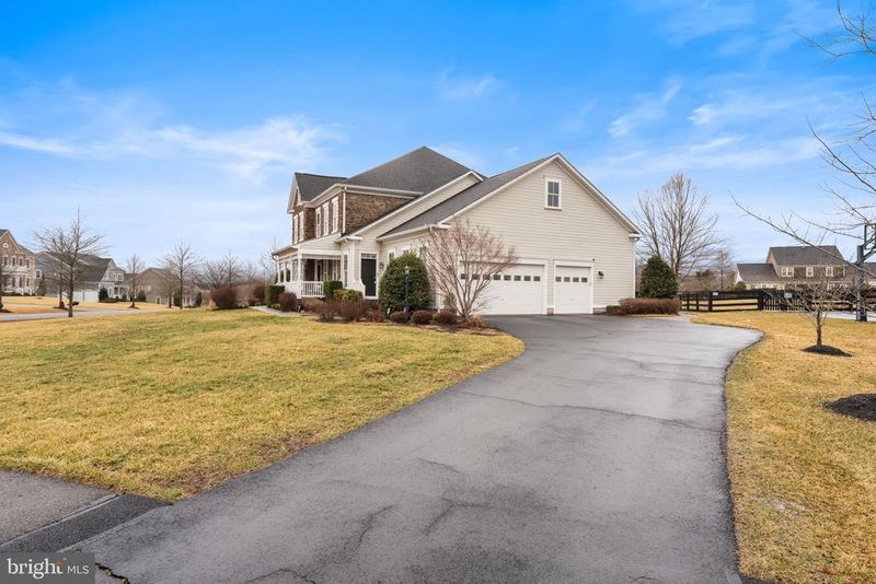 41954 Barnsdale View Ct, Ashburn, VA 20148