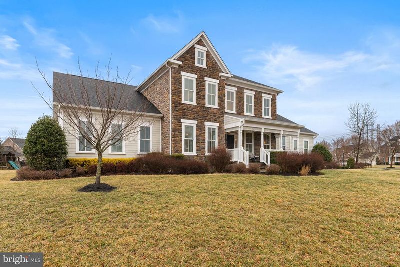 41954 Barnsdale View Ct, Ashburn, VA 20148