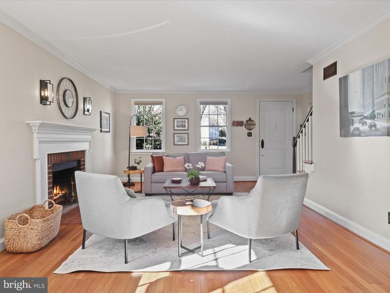 419 N Oxford St, Arlington, VA 22203