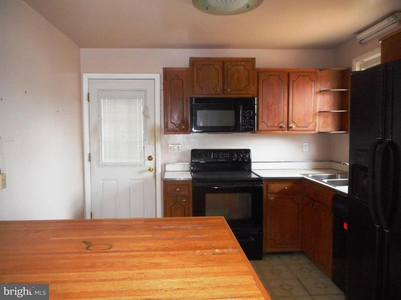 101 Captain Brendt Dr, Accokeek, MD 20607