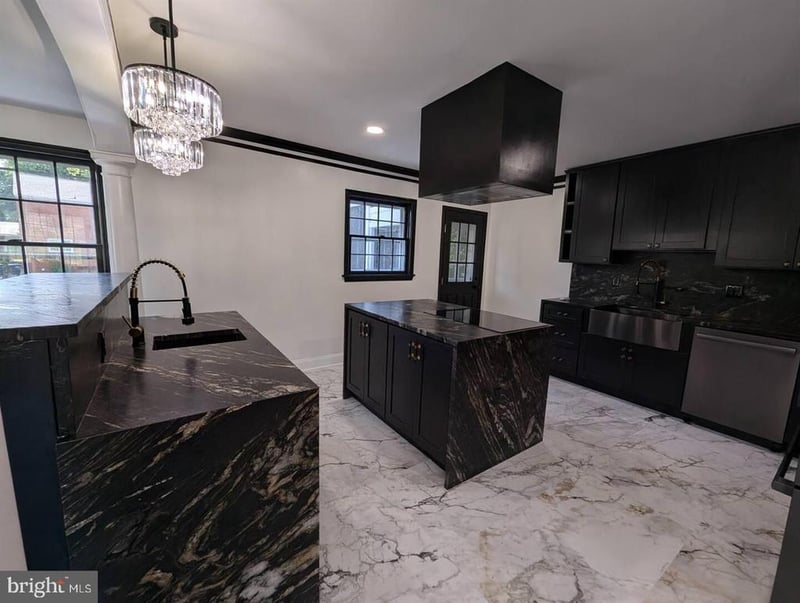 2208 Wakefield St, Alexandria, VA 22308