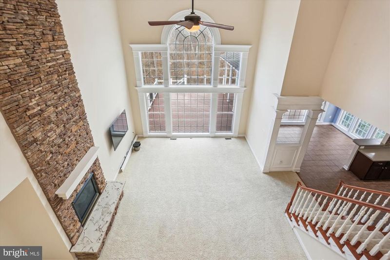 9132 Belvedere Dr, Frederick, MD 21704