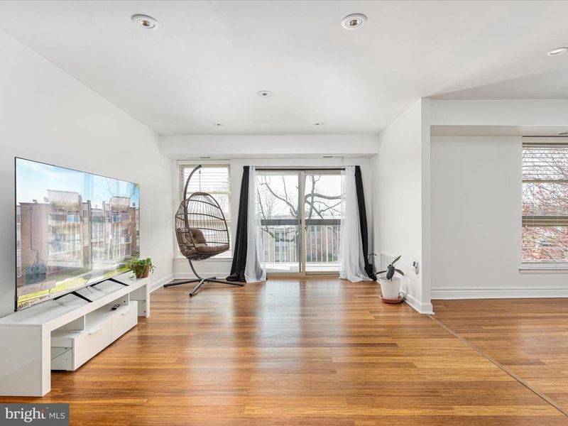 2303 Greenery Ln #203-4, Silver Spring, MD 20906