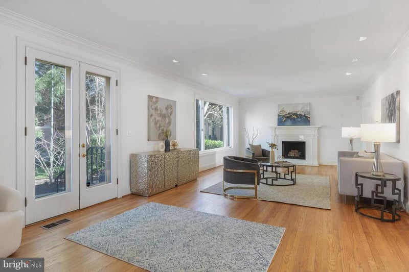 4711 Foxhall CRESCENT NW, Washington, DC 20007