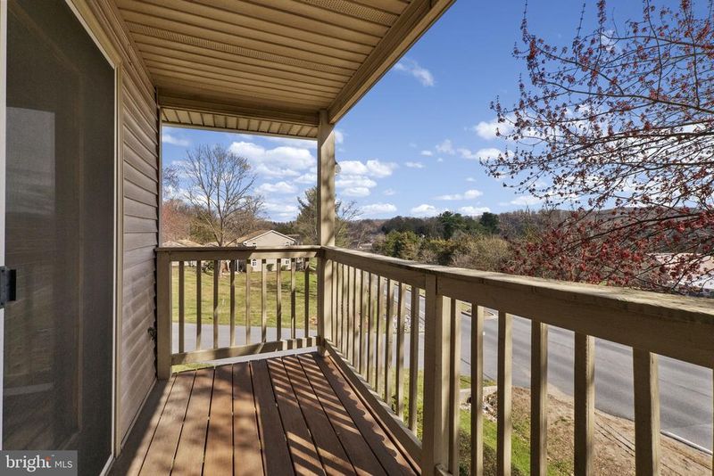 10253 Redtail Ct #201F, New Market, MD 21774